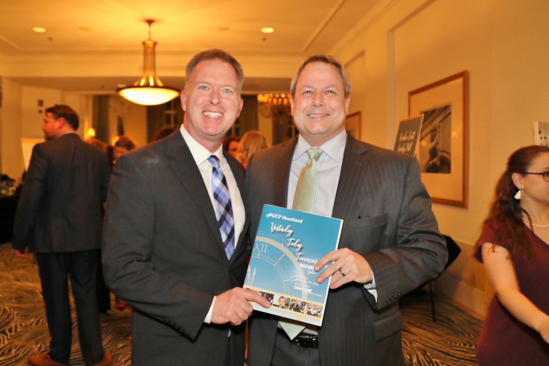 Brian Kroupa, Denny Henson